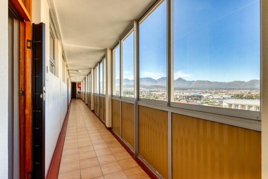 2 Bedroom Property for Sale in Van Ryneveld Western Cape